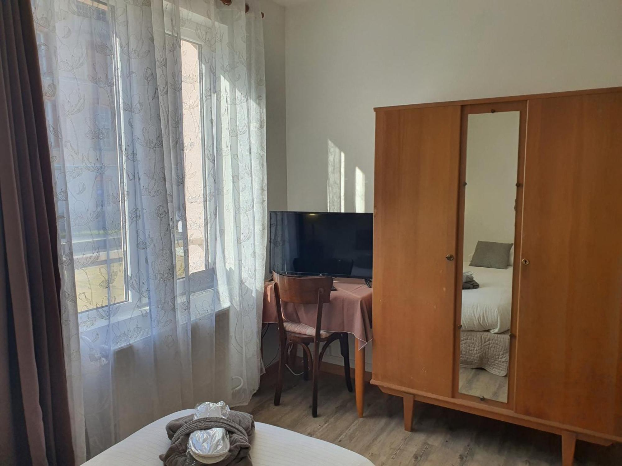 Hotel De La Promenade Bains-les-Bains Dış mekan fotoğraf